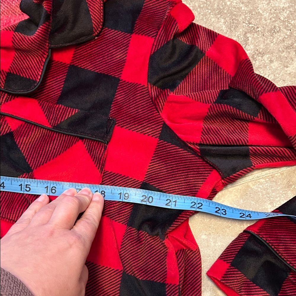 Cozy Red and Black Plaid Women’s Pajama Set XL 16-18 - Picture 4 of 9